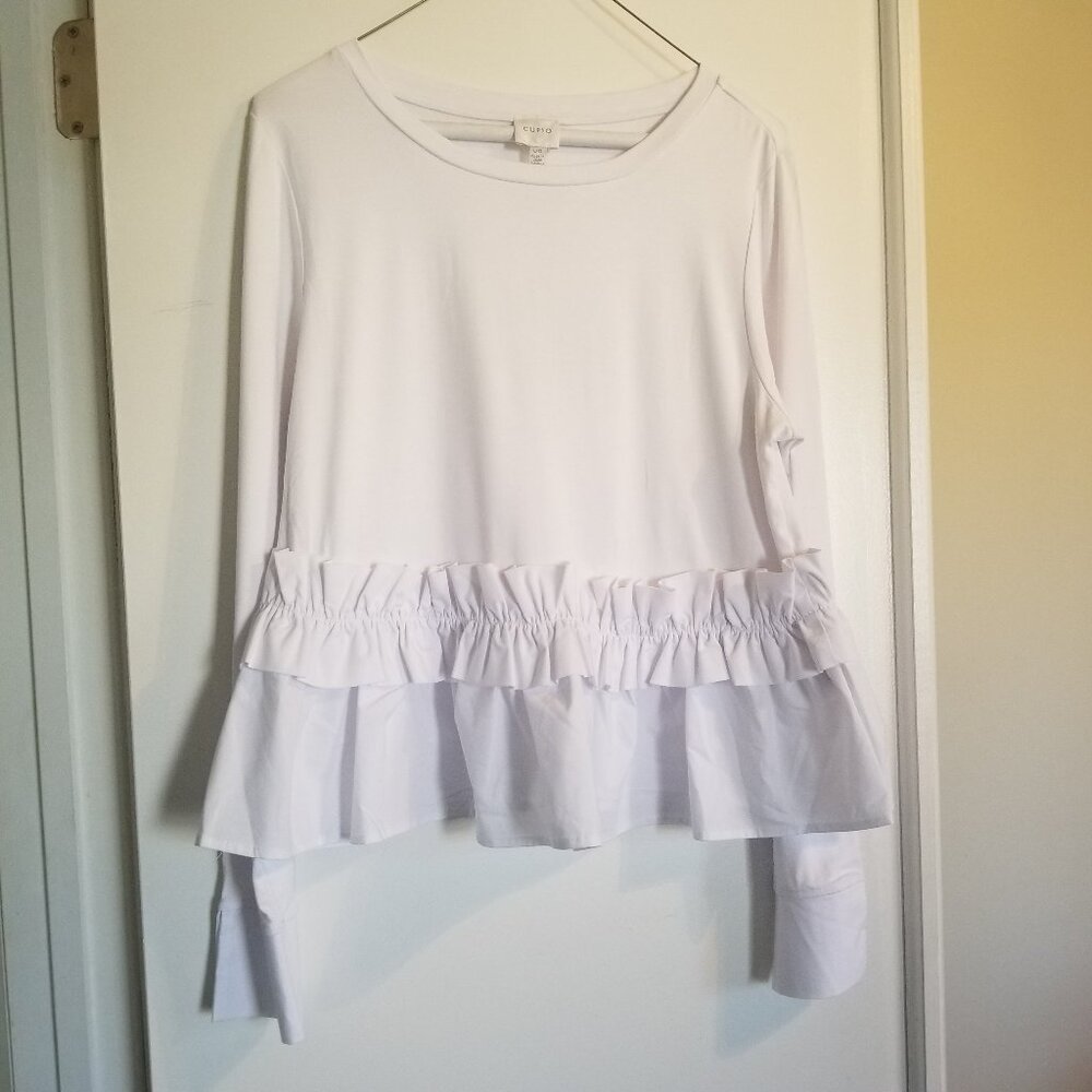 Cupio White Long Sleeve Shirt with Ruffle Bottom size L NWT